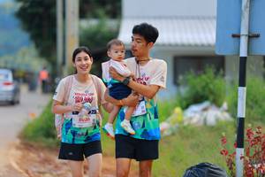 BIB: 8026
                            <button type="button" onclick="openModal(18886780)" class="btn btn-primary btn-sm float-right btn-popup" data-toggle="modal" data-target=".modal-high-quality">
                        <i class="fas fa-shopping-cart"></i> Add to Cart
                    </button>
                                            <button type="button" onclick="isThisMe(18886780, true)" class="btn btn-success btn-sm float-right btn-popup btn-isme hidden" data-toggle="tooltip" data-placement="bottom" title="นี่คือรูปของคุณใช่ไหม คลิกที่นี่เพื่อเอาเข้าอัลบั้ม">
                        <i class="fas fa-plus"></i> Add to album
                    </button>
                    <button type="button" onclick="isThisMe(18886780, false)" class="btn btn-warning btn-sm float-right btn-popup btn-isnotme hidden">
                        <i class="fas fa-ban"></i> Remove from album
                    </button>